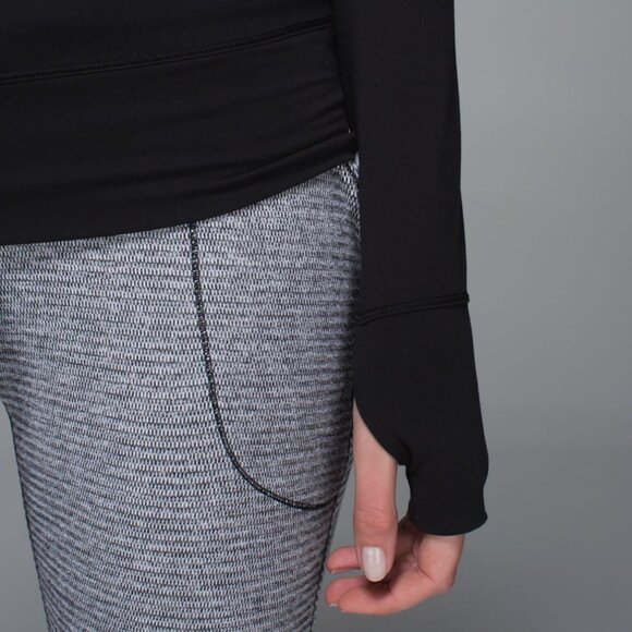 Lululemon Just Breathe Long Sleeve Tee in Black Rulu Fabric Size 6 - Picture 5 of 12